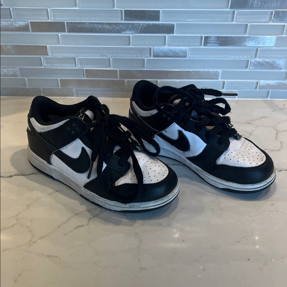 Nike dunks low black and white 12c